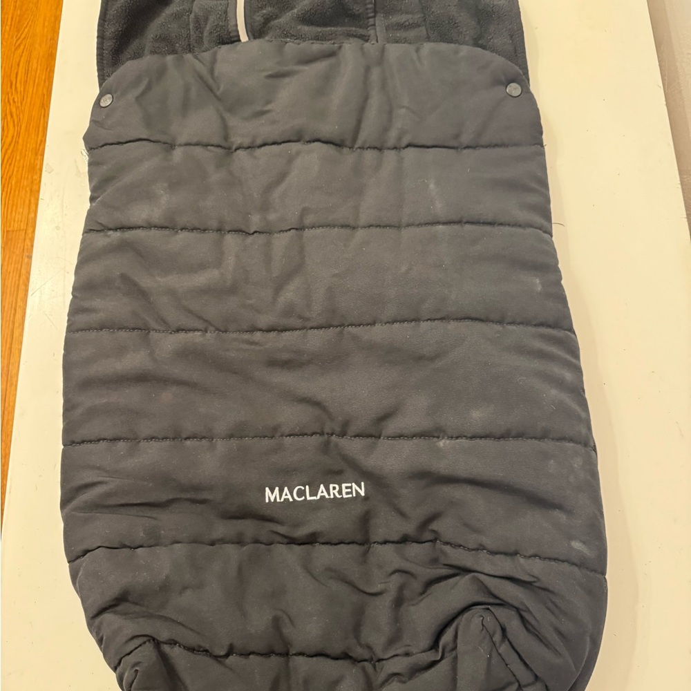 Maclaren Black Footmuff